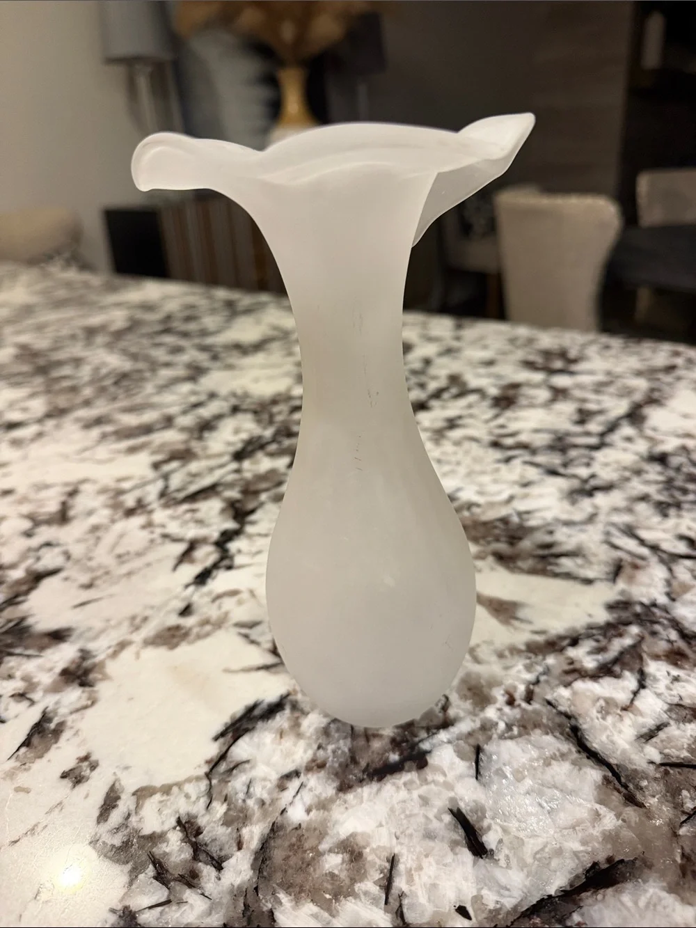 Jack-in-the-Pulpit / Calla Lily Milk Glass Vase 7”